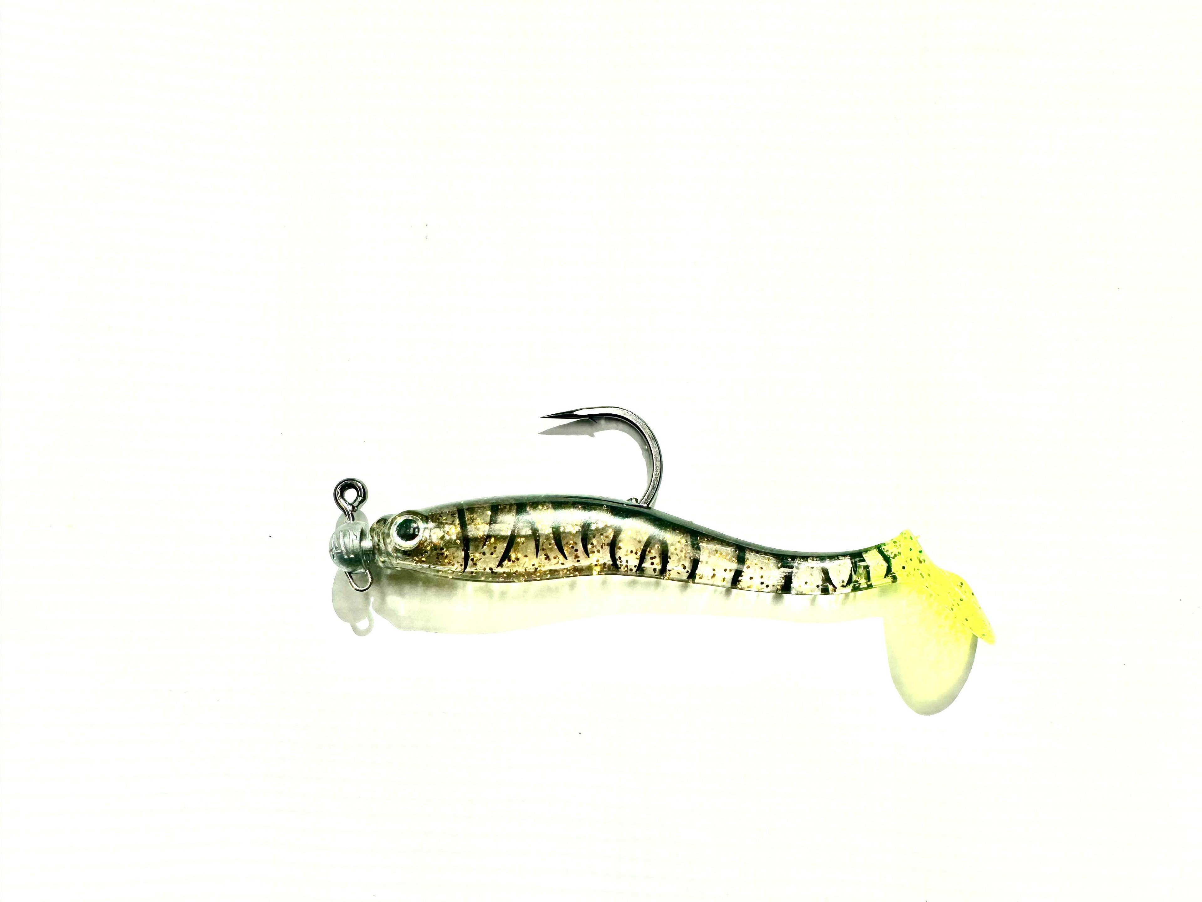 Shads 5” Hollow Shads 1/4oz Rigged 6/0 Black and Gold