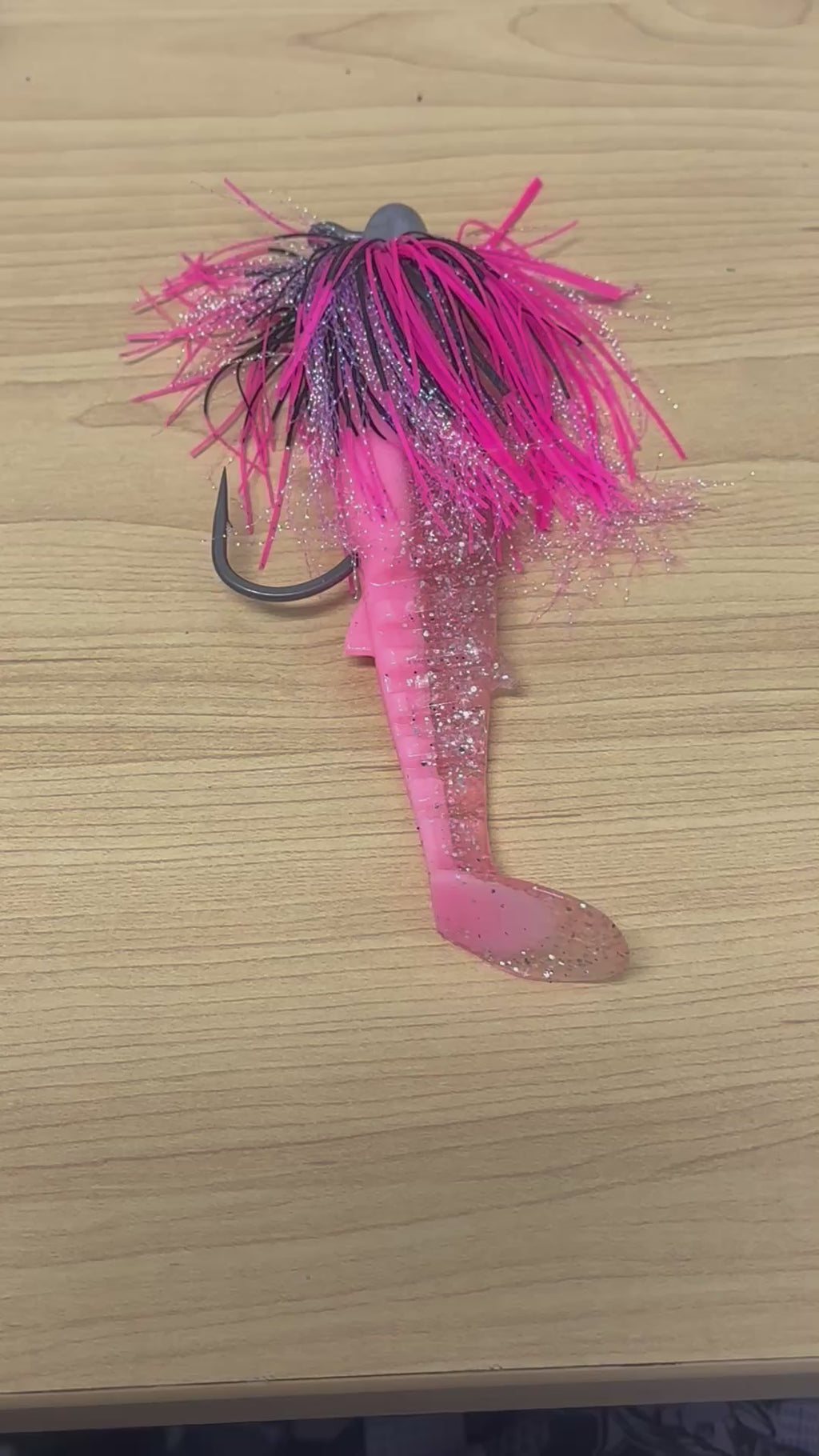 Hell Yeah 7” Swim Flasher Pink Mullet 3/4oz 10/0